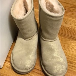 Uggs gold sparkle